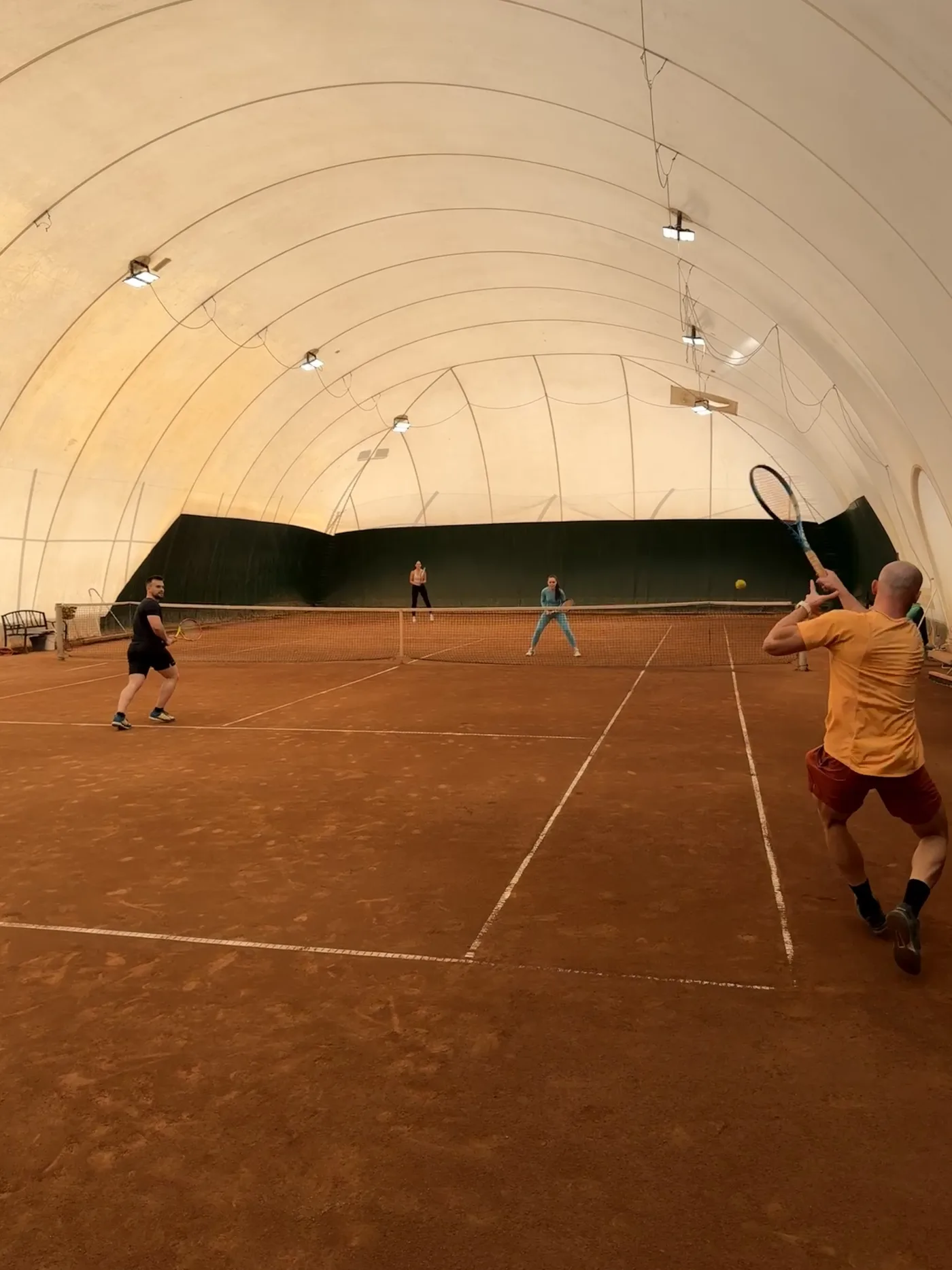 Antrenament tenis grup copii Brasov
